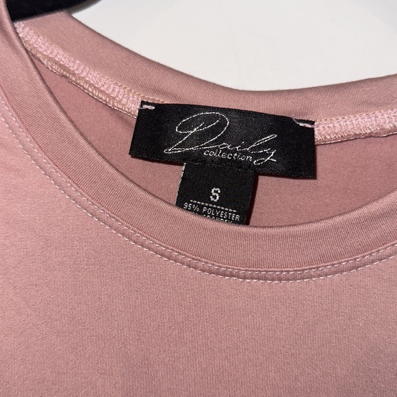 🆕 | Daily Collection | Pink Sleeveless Long Dress | Size Small - Picture 4 of 4